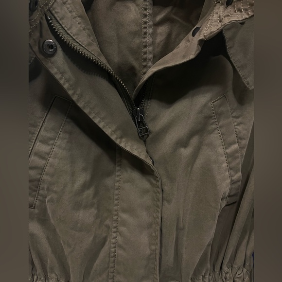 Banana Republic size small - medium (8) army green trench - Picture 5 of 9